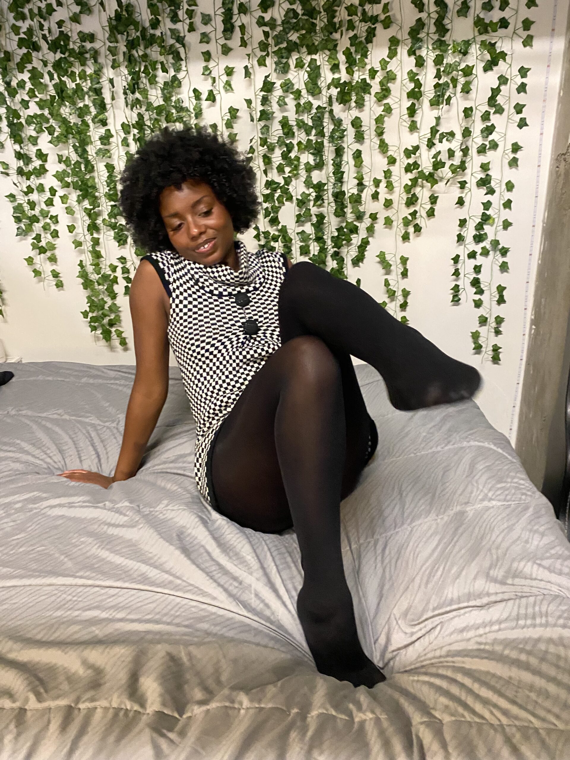 Chic & Cozy: Dakota's Opaque Black Tights Try On Haul by Sofsy